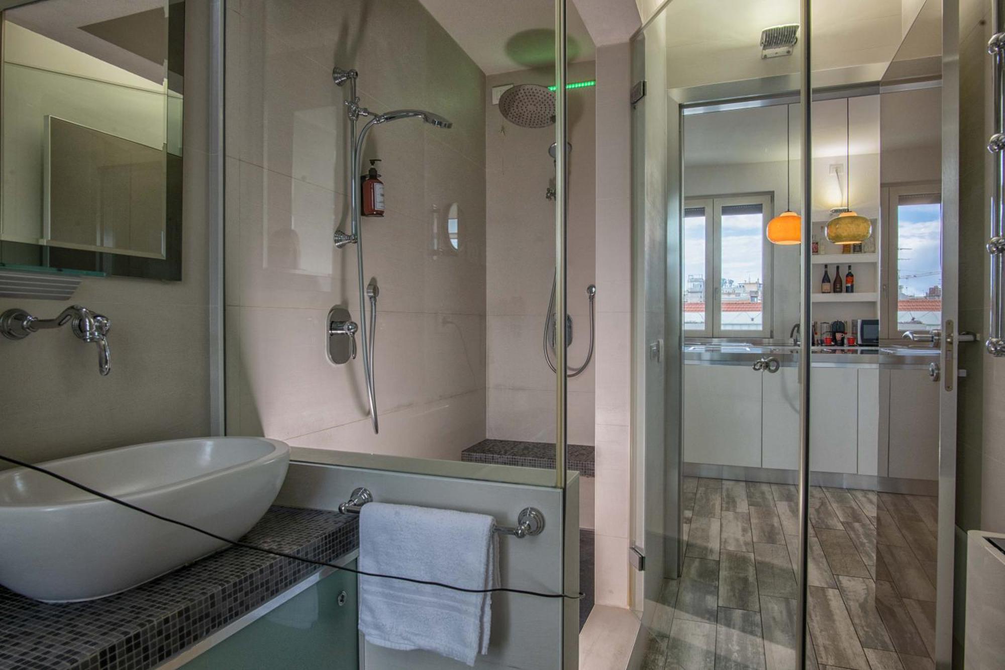 Luxury Flat With Terrace / Stunning Skyline View Apartment *
